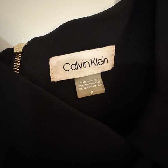 Calvin Klein jumpsuit, crepe, size 8 - Picture 2 of 5